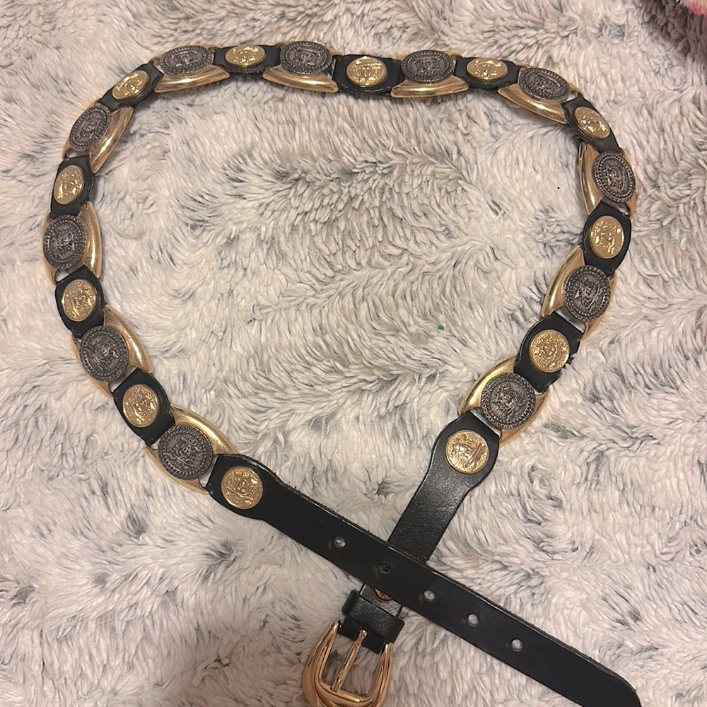 RARE 🔥🔥Versace Medusa coin belt